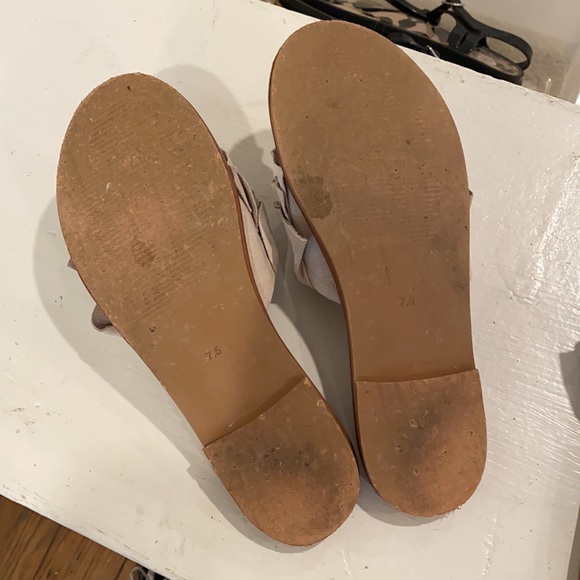 Steve Madden Sandals - 7.5 - Picture 3 of 3